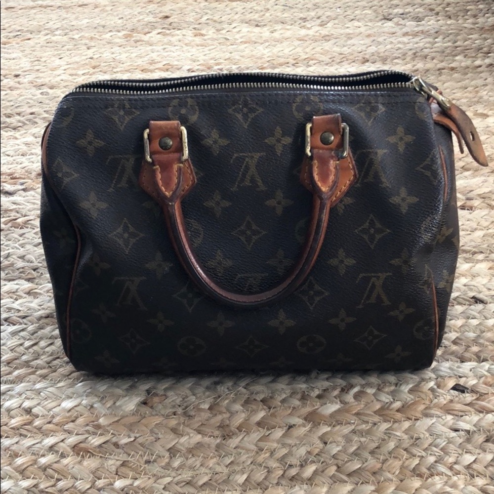 Louis Vuitton Speedy Bag